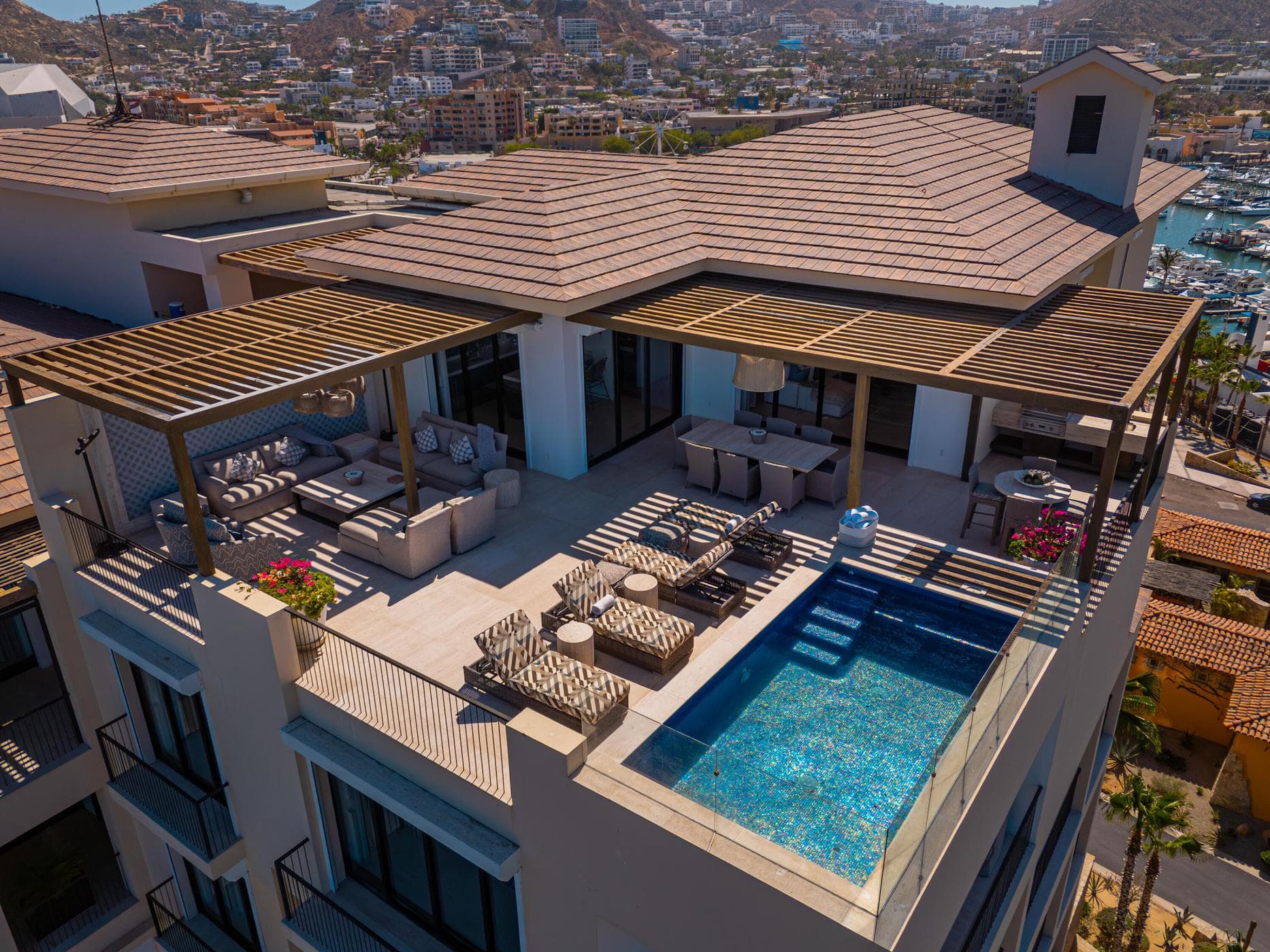 Beachfront One Homes Cabo PH
