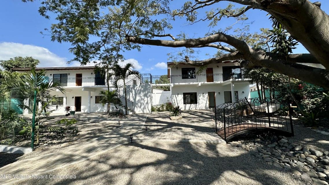 Casa Arbol