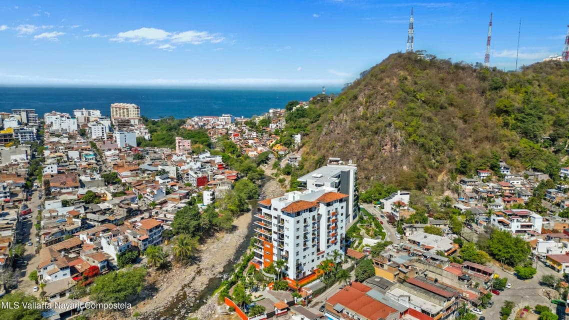 Condo Rivera Cuale 402