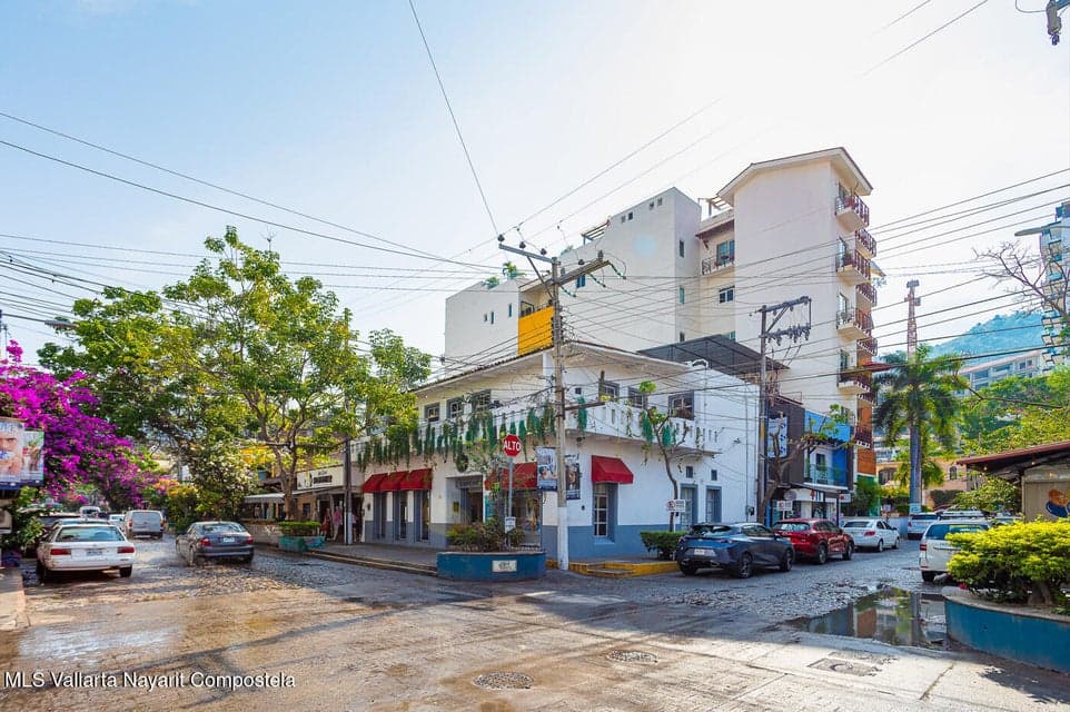 Esquina Comercial