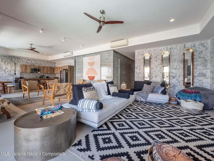 Loft 268 707/706