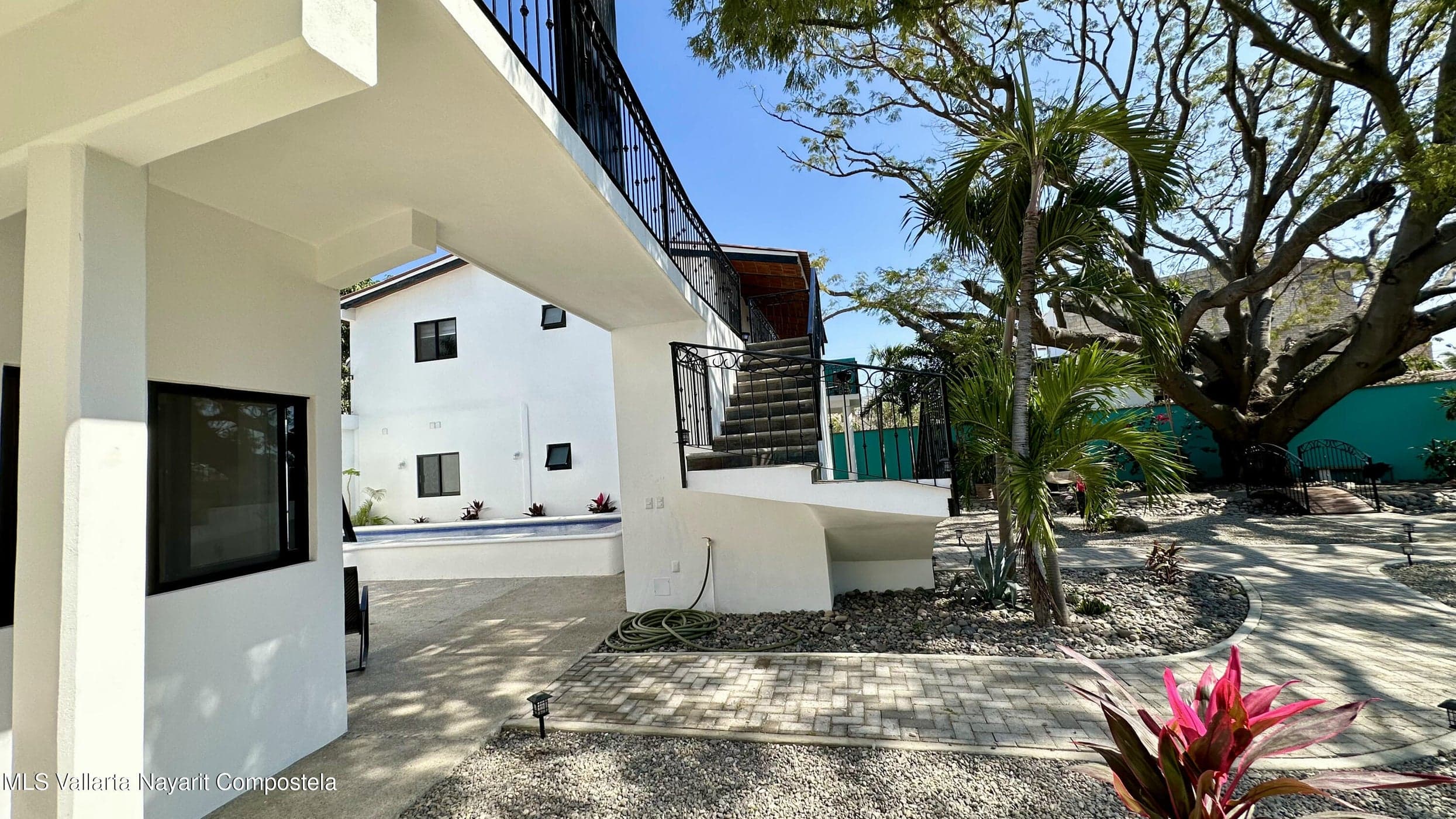 Casa Arbol