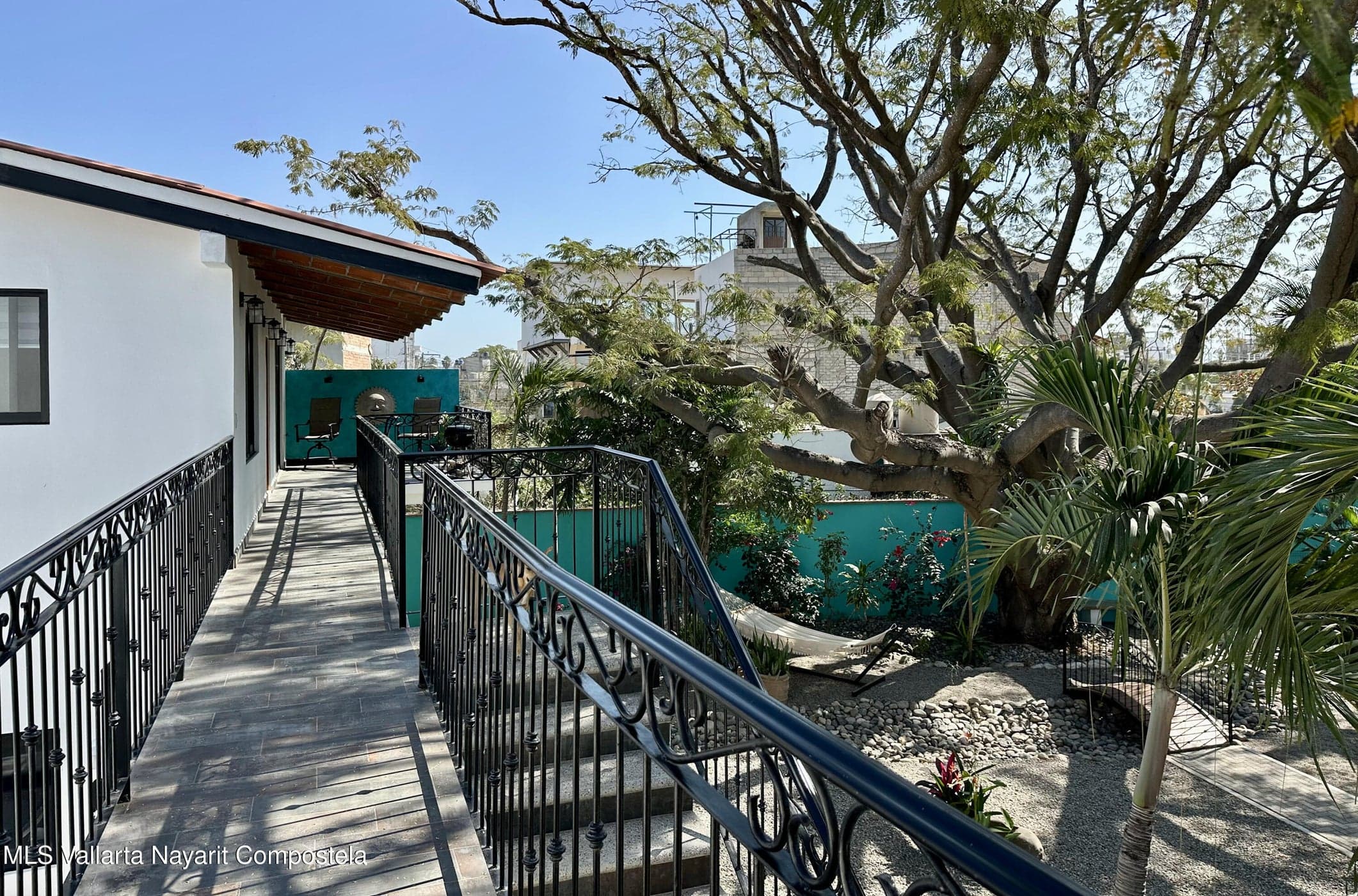 Casa Arbol