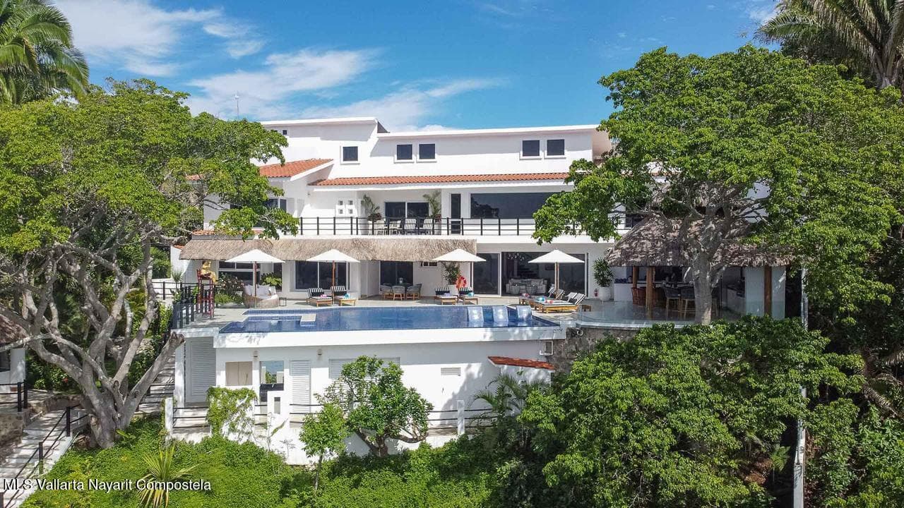 Casa Xzavian