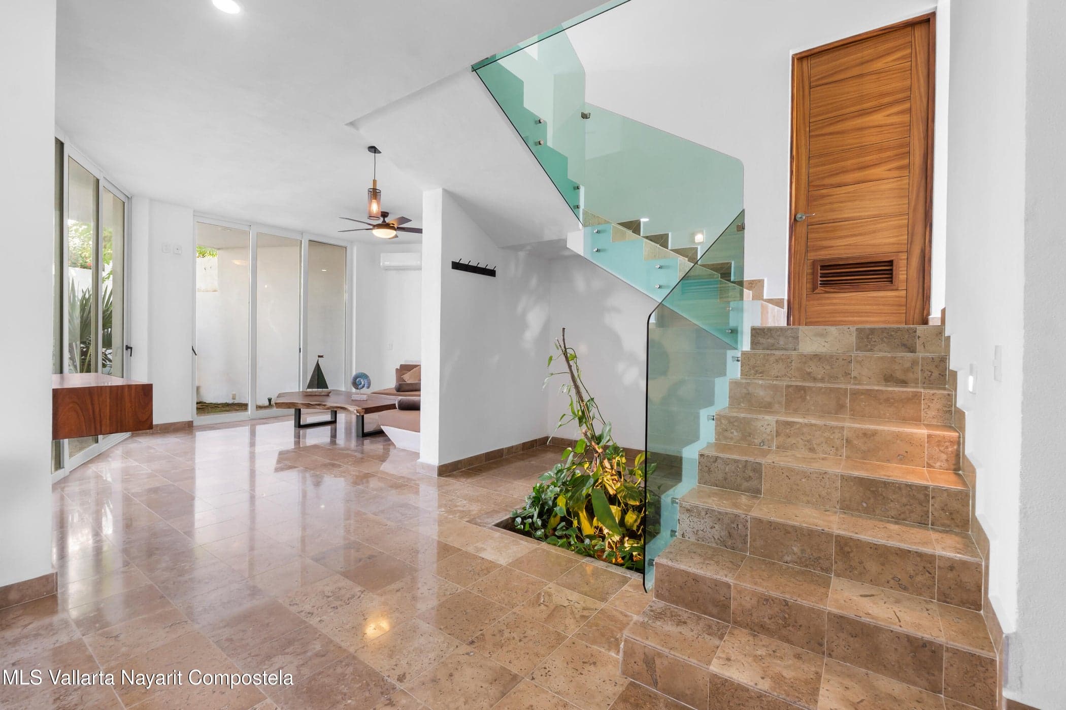 CASA LAS BRISAS EL TIZATE