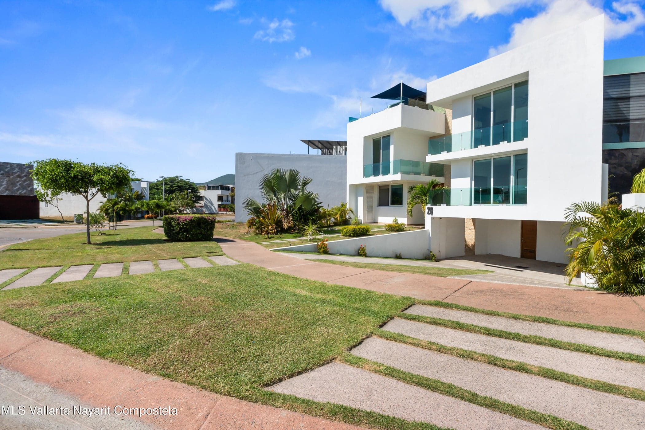 CASA LAS BRISAS EL TIZATE