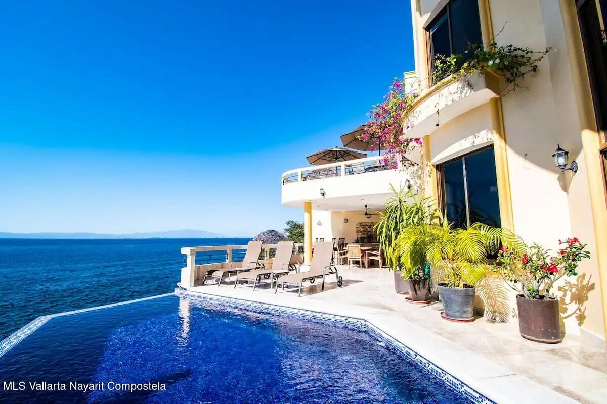 Casa Jade