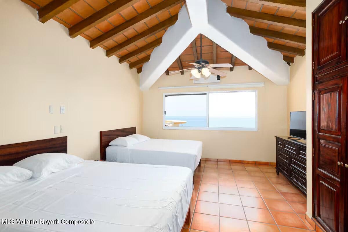 Casa Jade