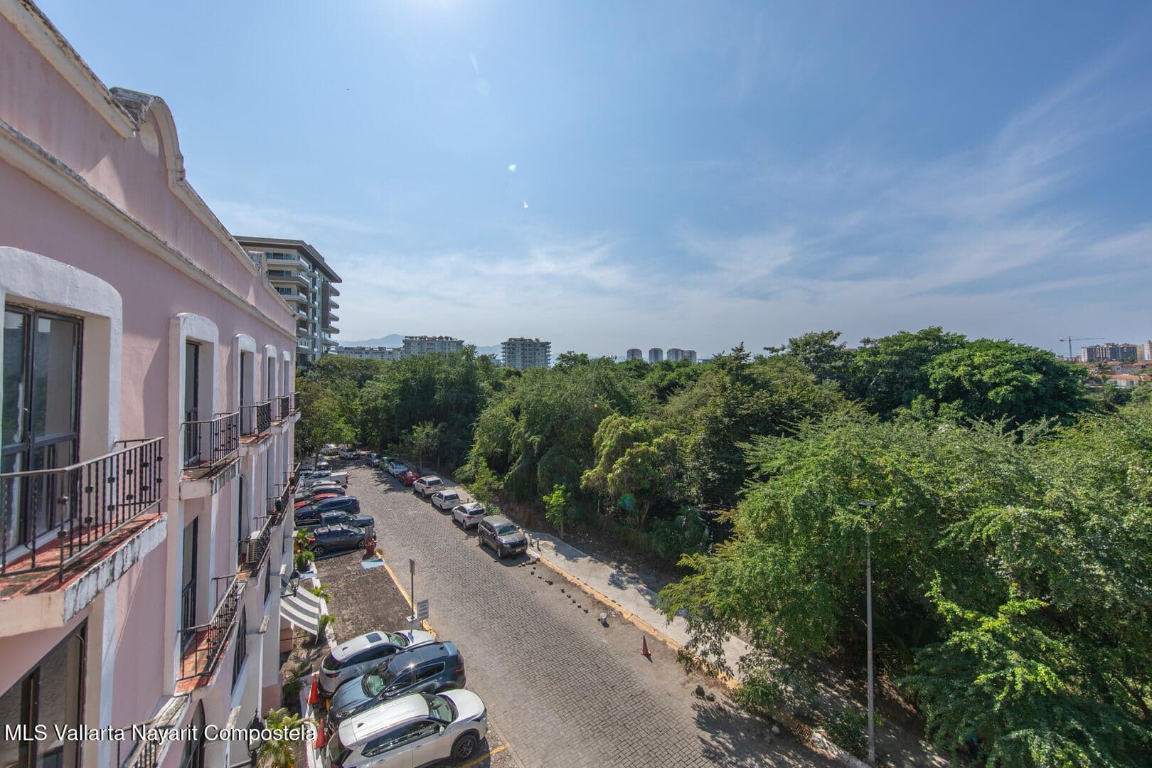 CORPORATIVO Z