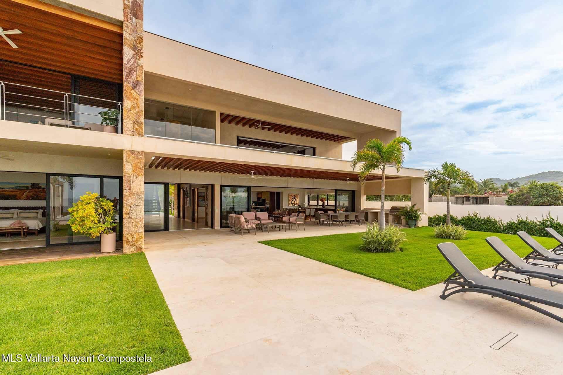 Villa Campo Este