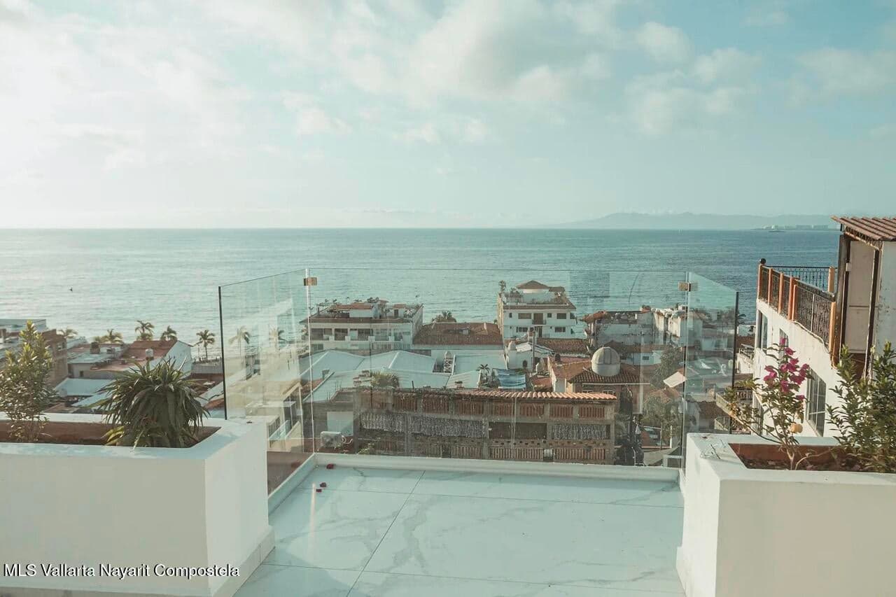 NAWALLI-PUERTO VALLARTA