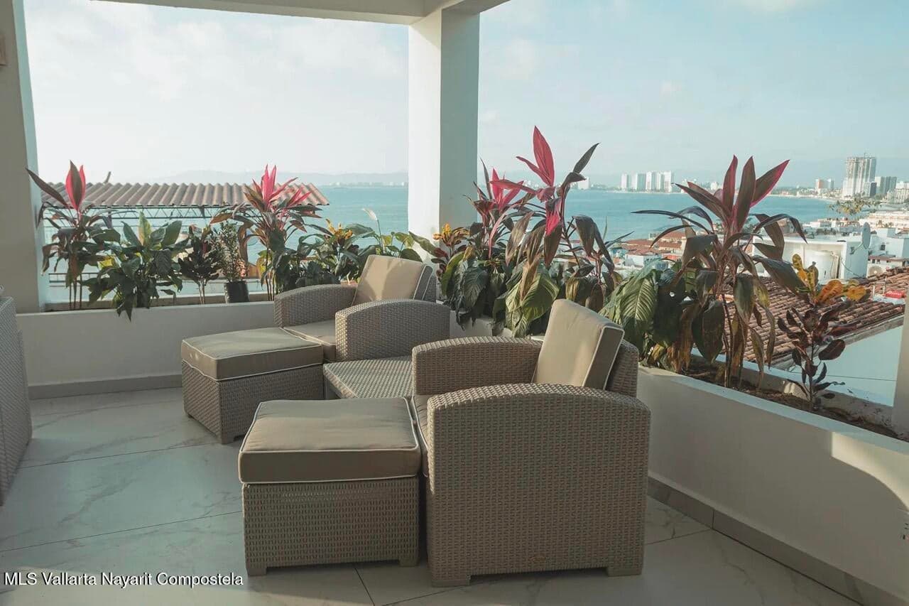 NAWALLI-PUERTO VALLARTA