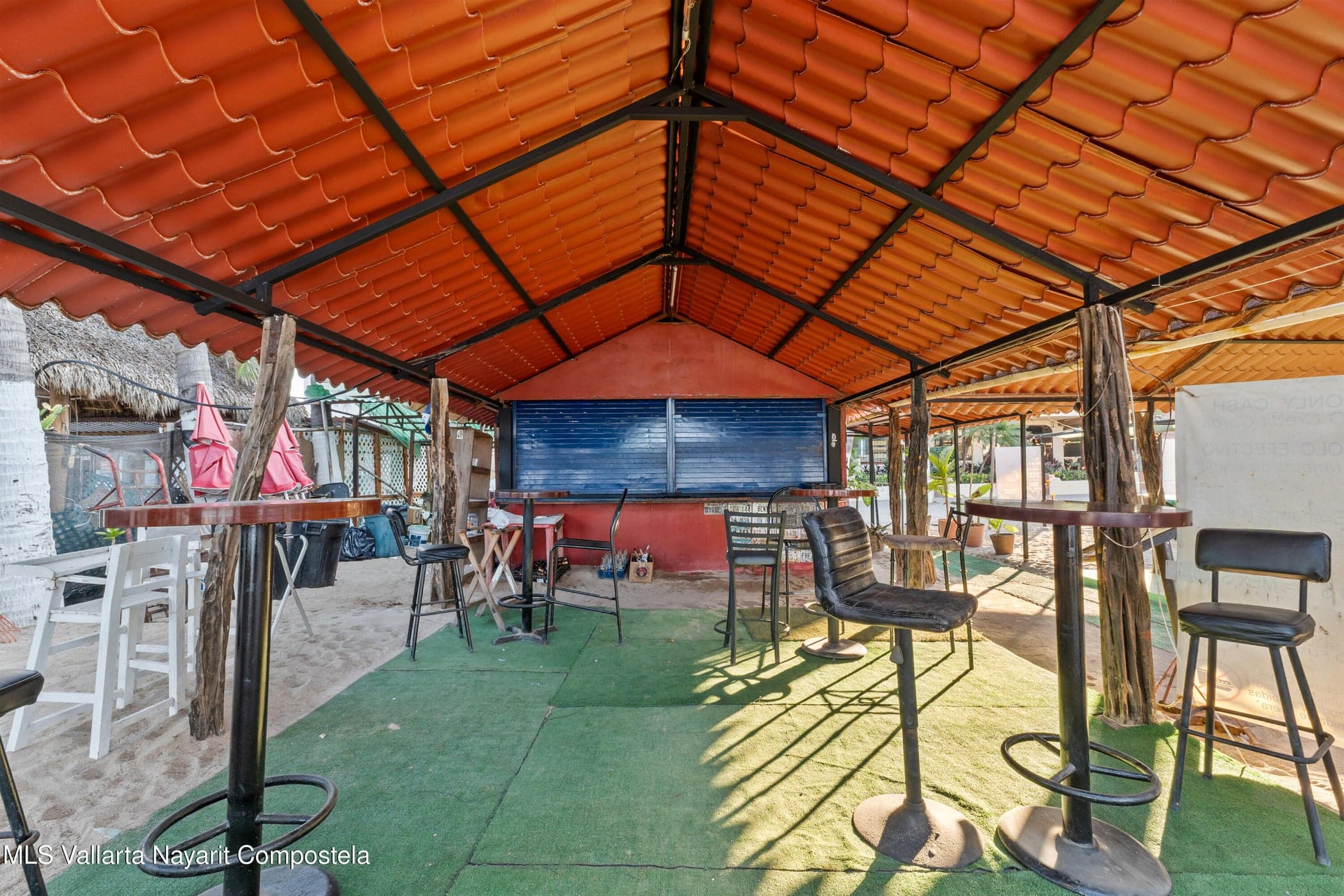 Burro´s Bar | Beachfront