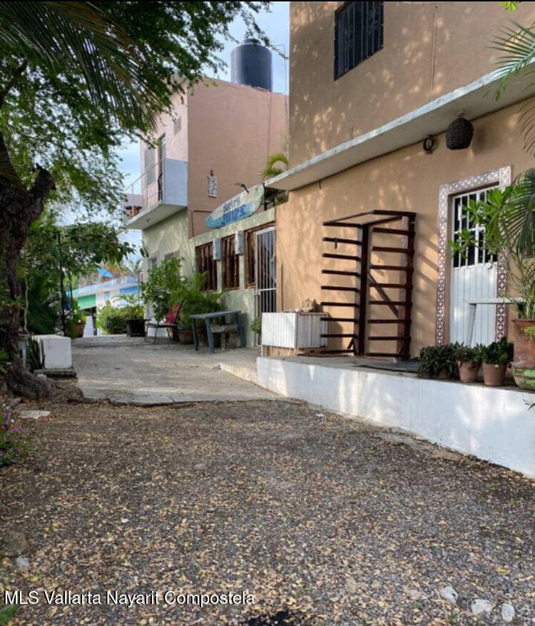 Casa Dorado