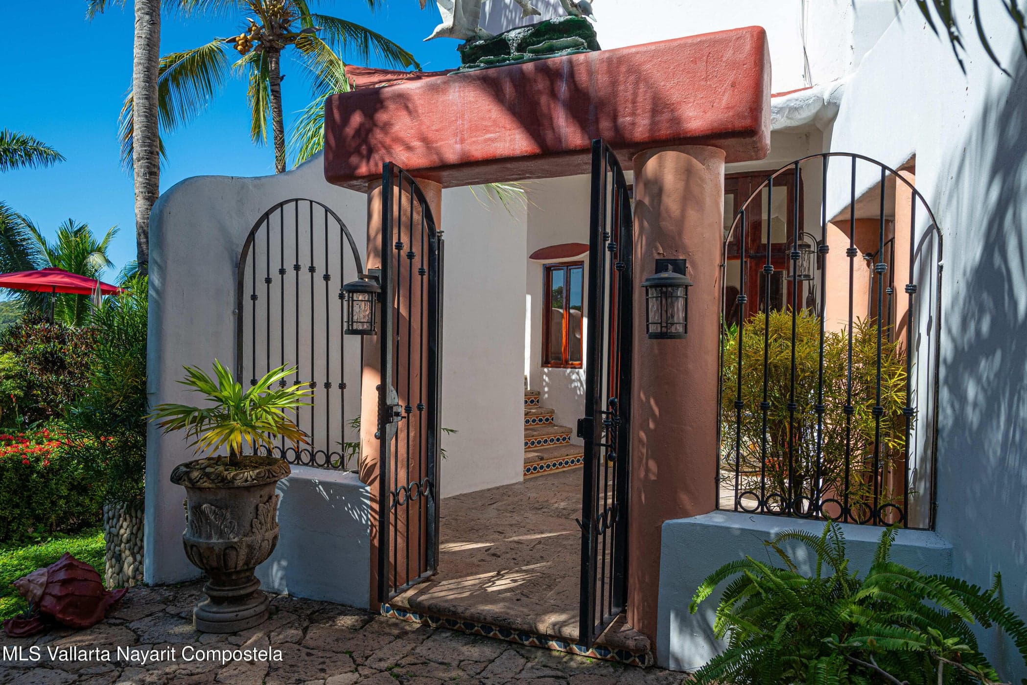 Casa Caracol Estate