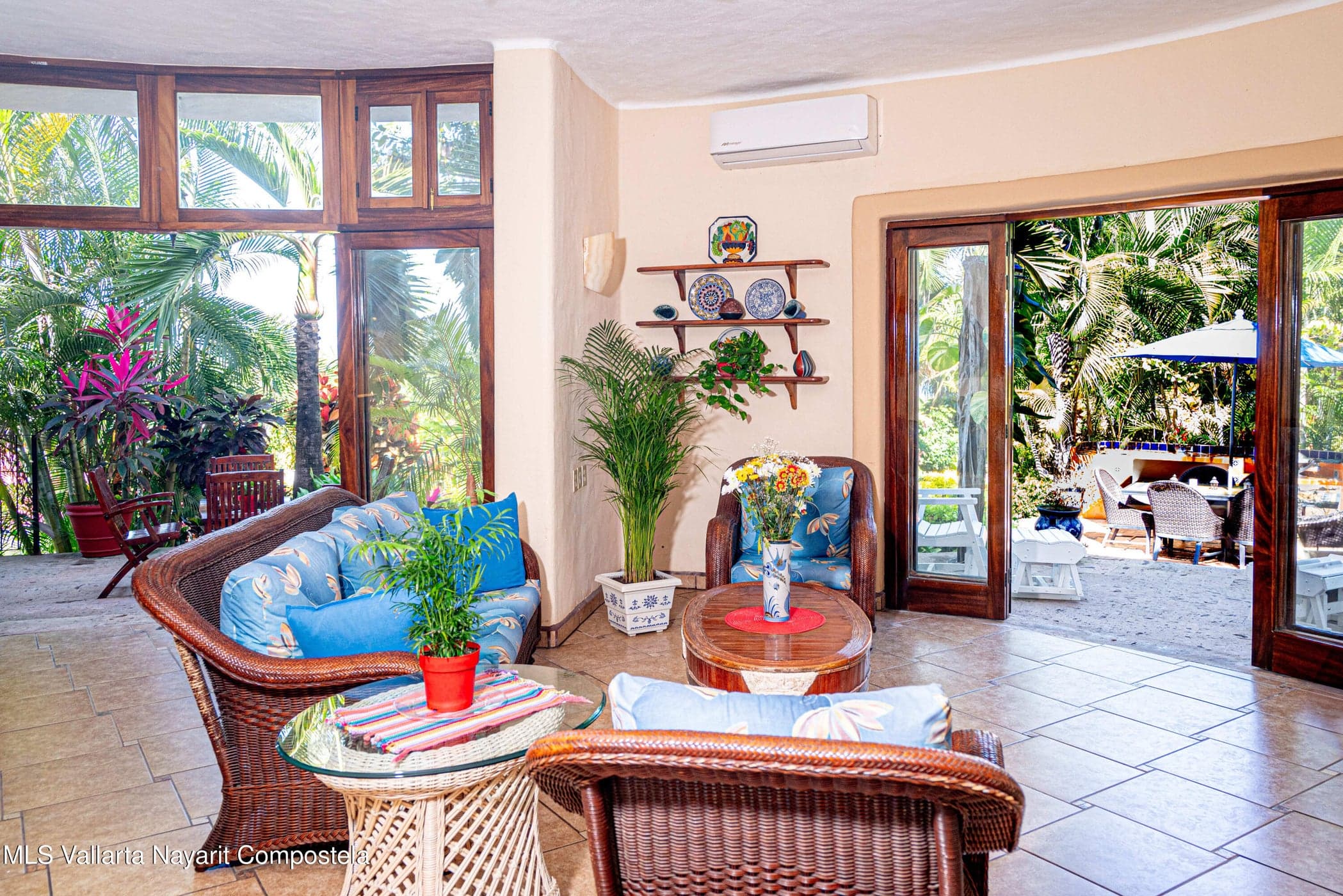 Casa Caracol Estate