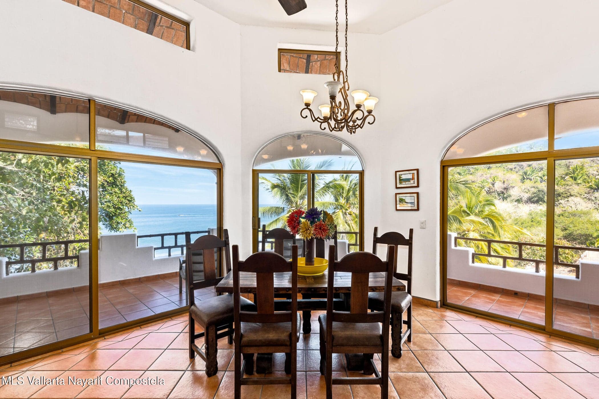 Casa Pelicanos