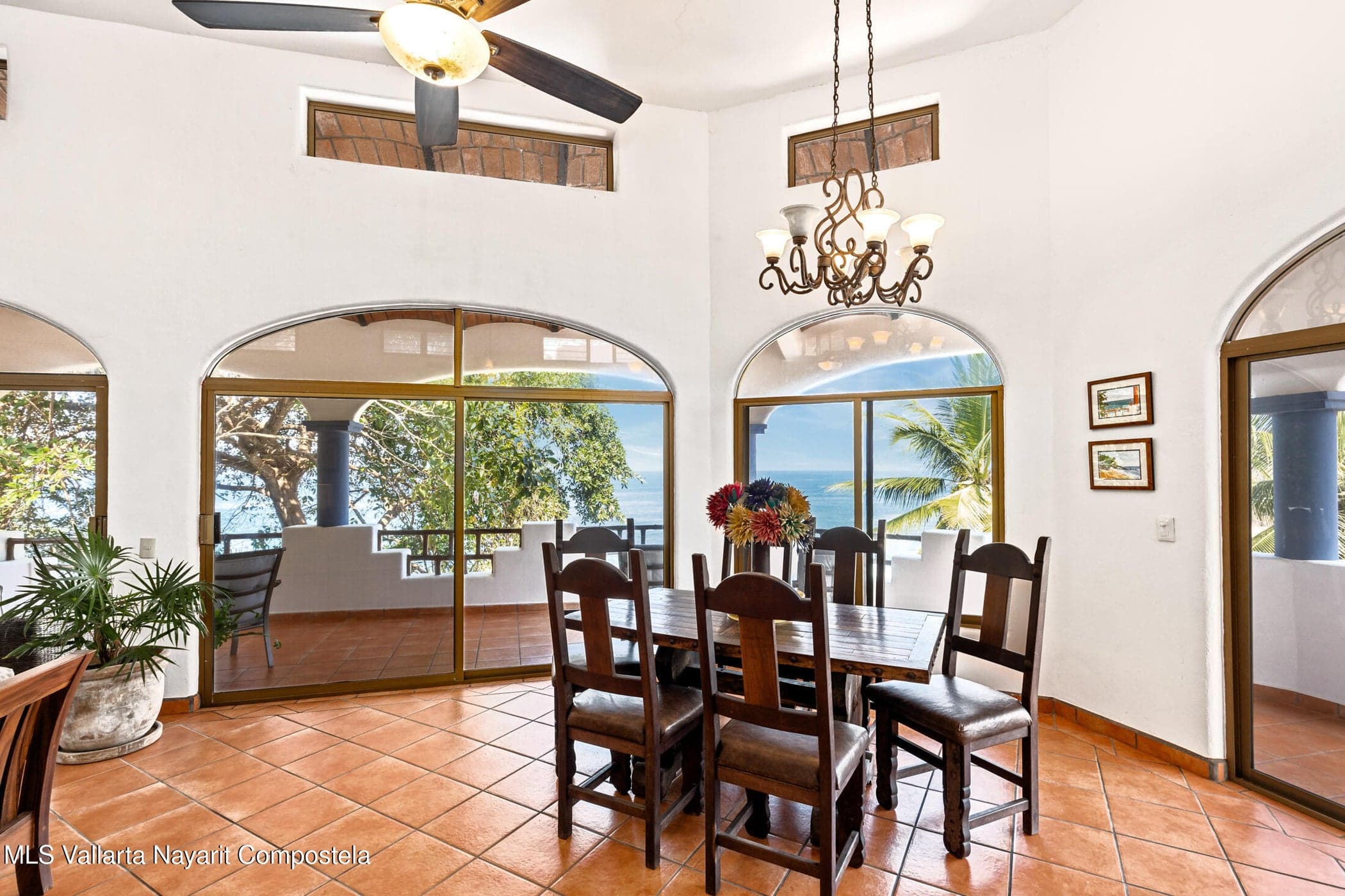 Casa Pelicanos