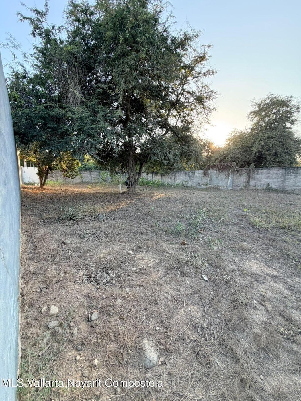 Lote Del Canal