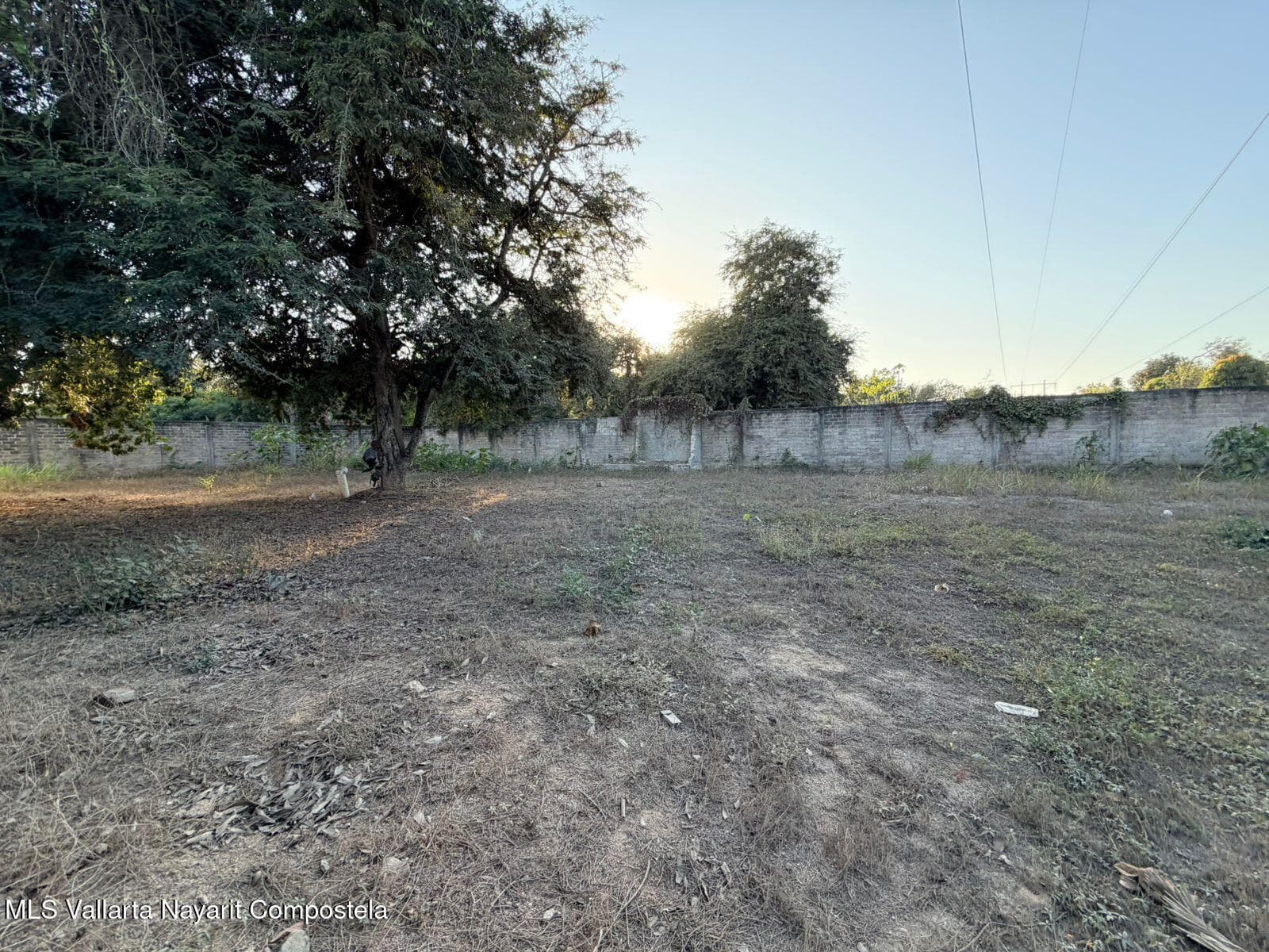 Lote Del Canal