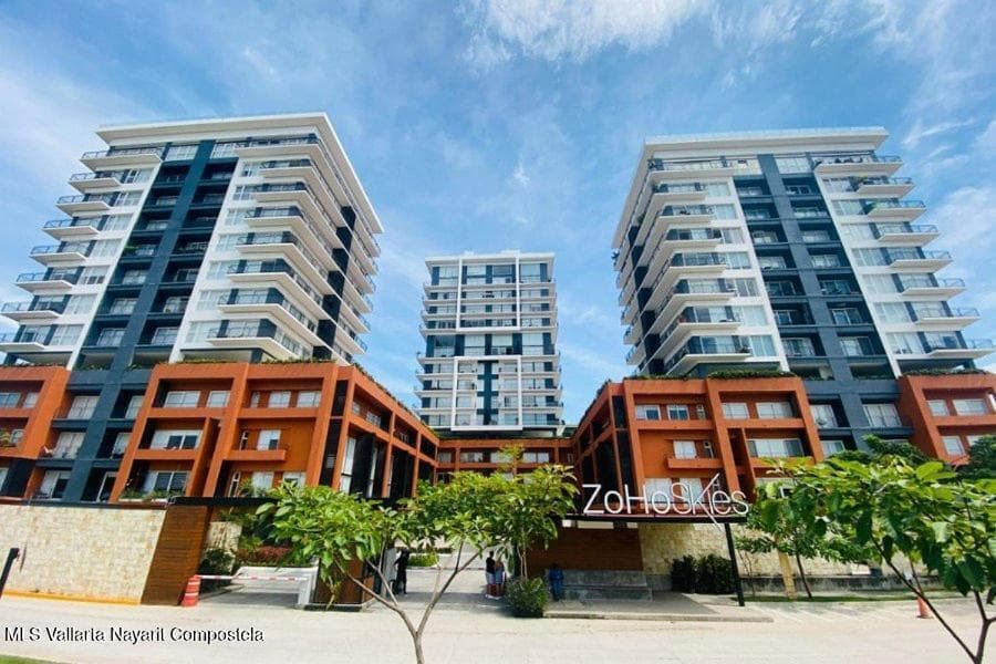Penthouse 1201, T1