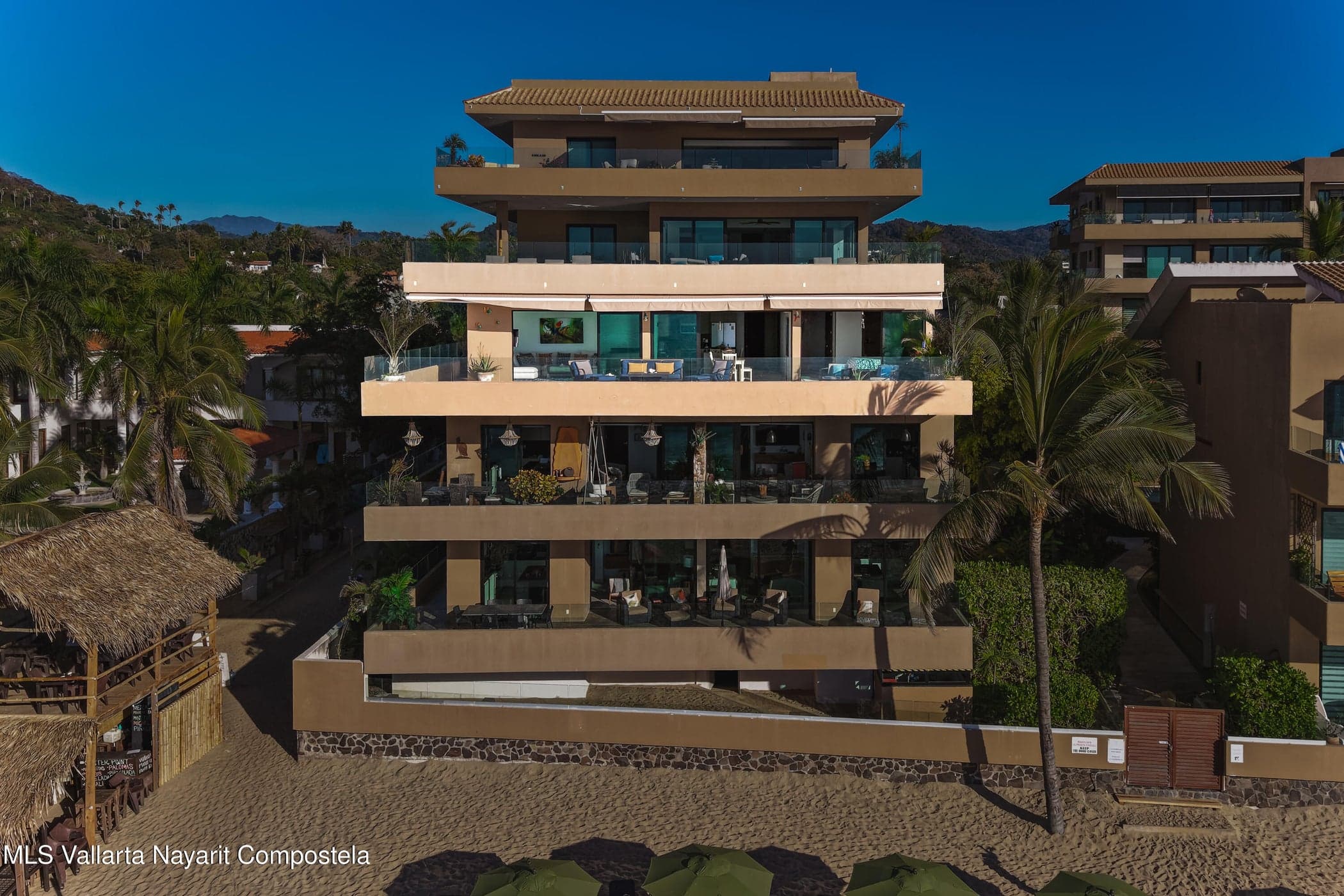 Condo Sunset Beachfront