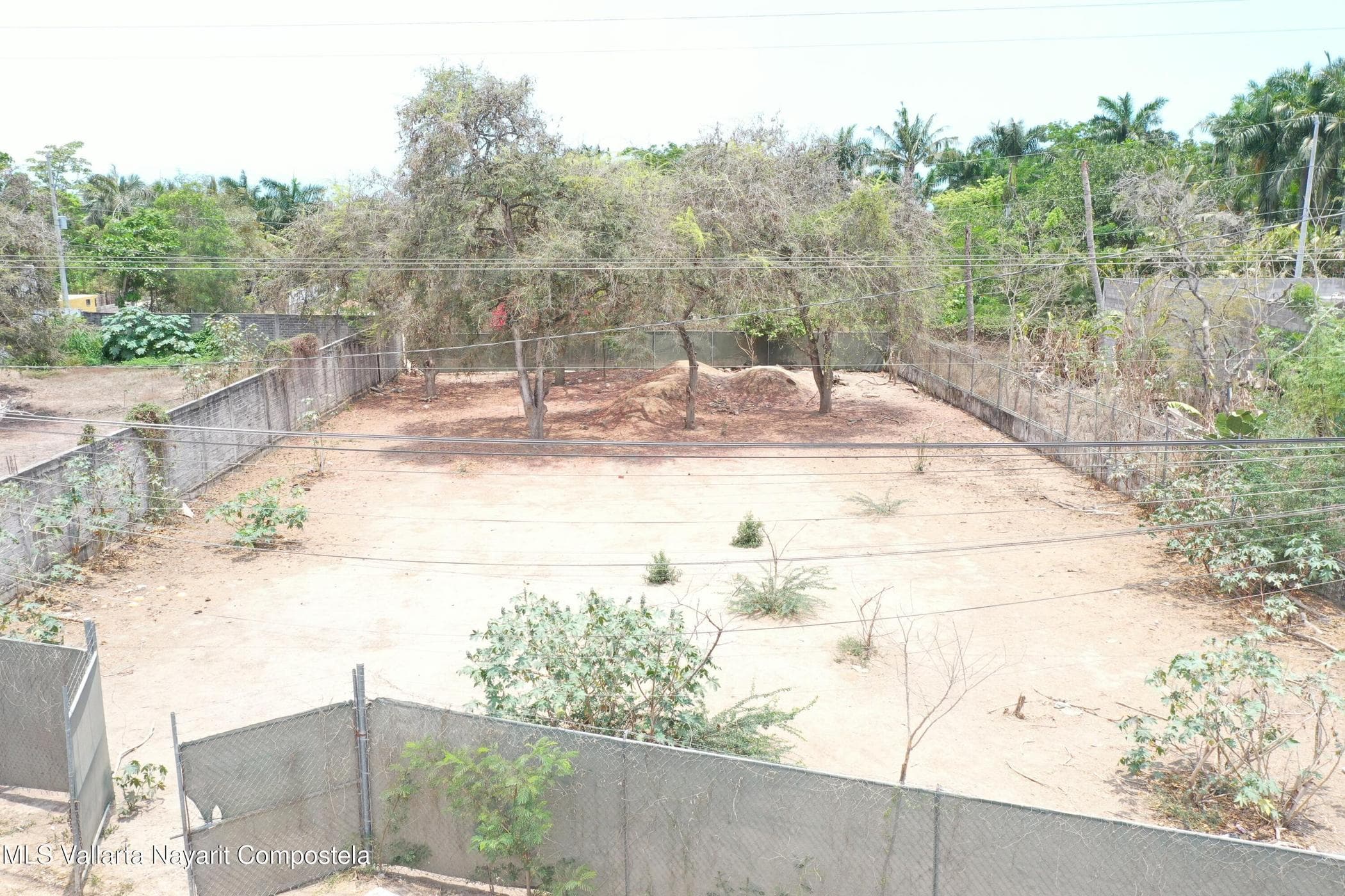 Terreno Del Canal