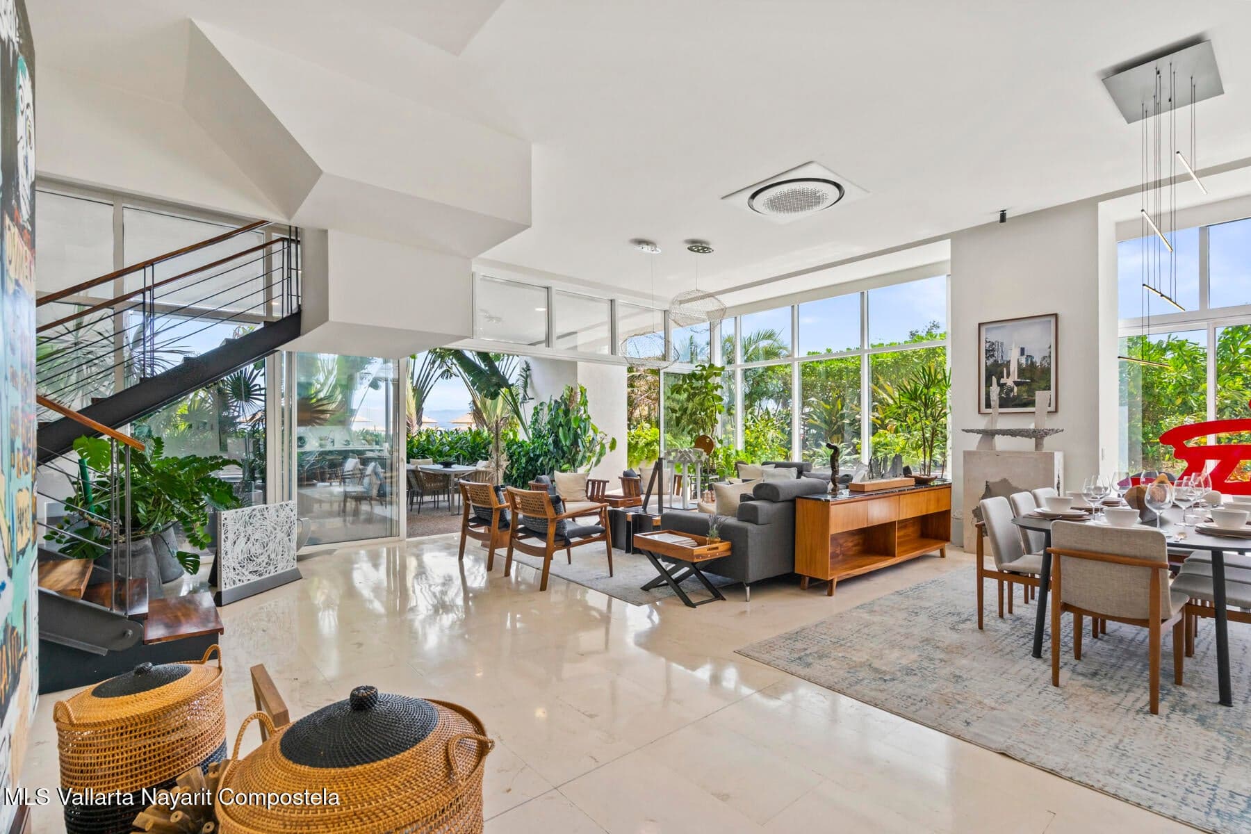 Tres Mares Garden Residence