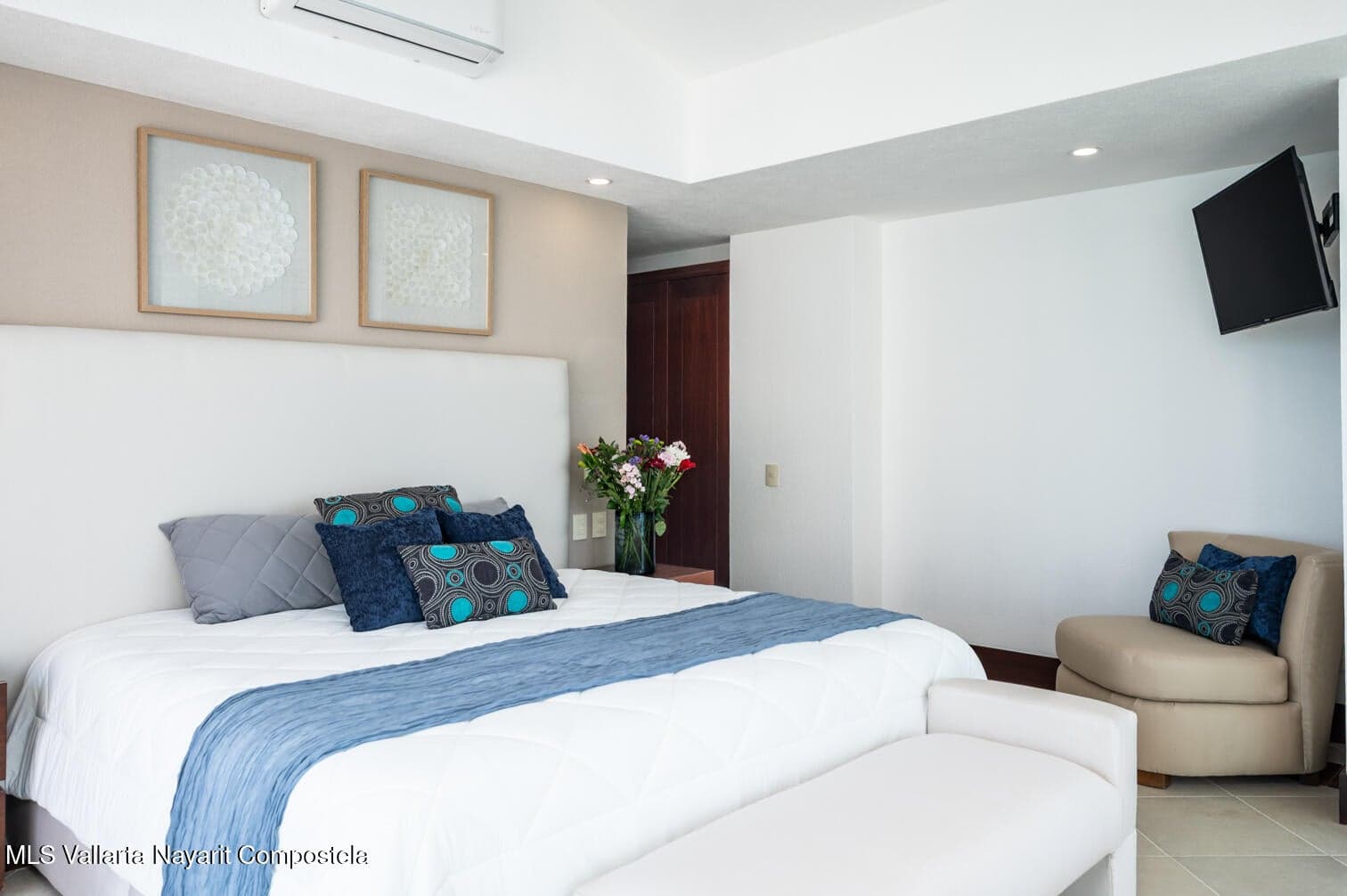 Grand Venetian 2501-T 1000