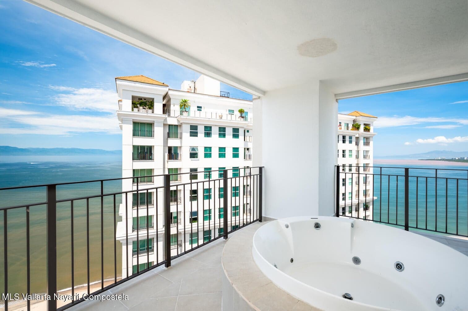 Grand Venetian 2501-T 1000