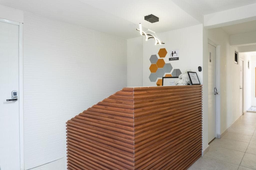 Hotel Colmena