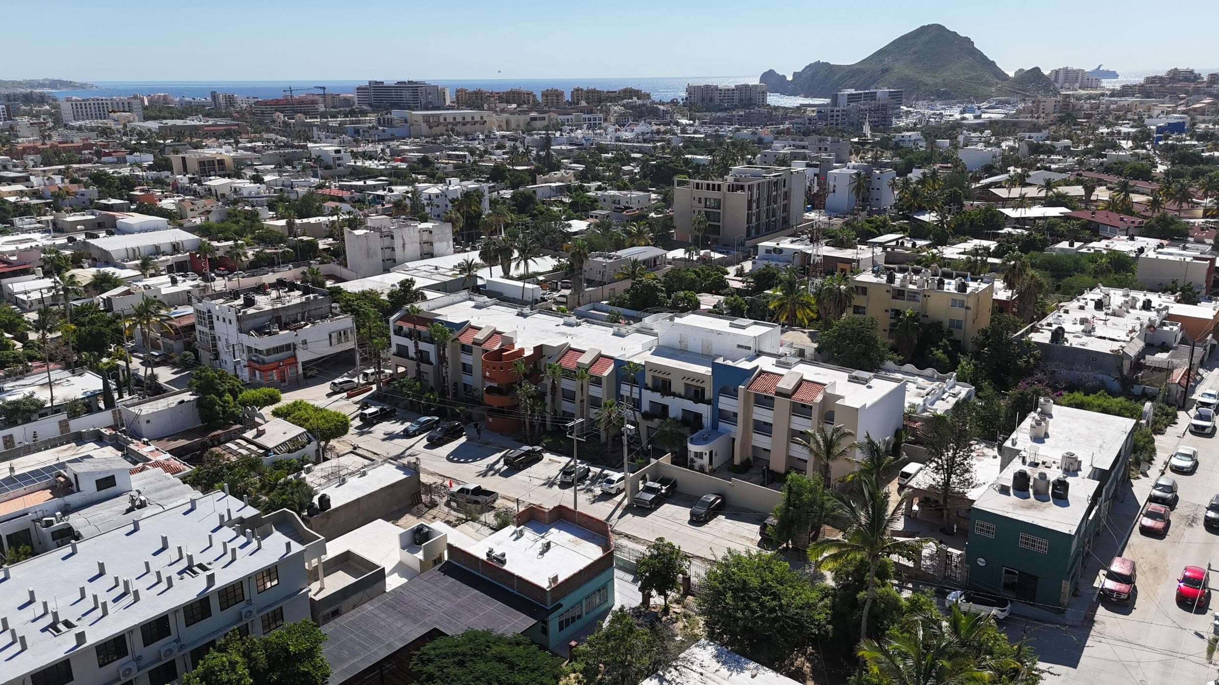 Cabo Suites