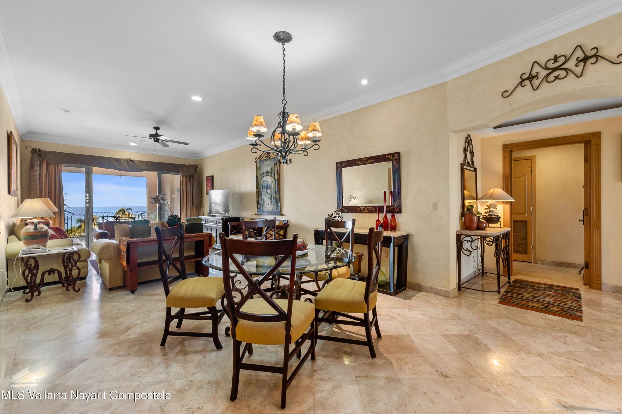 Villa La Estancia 2503
