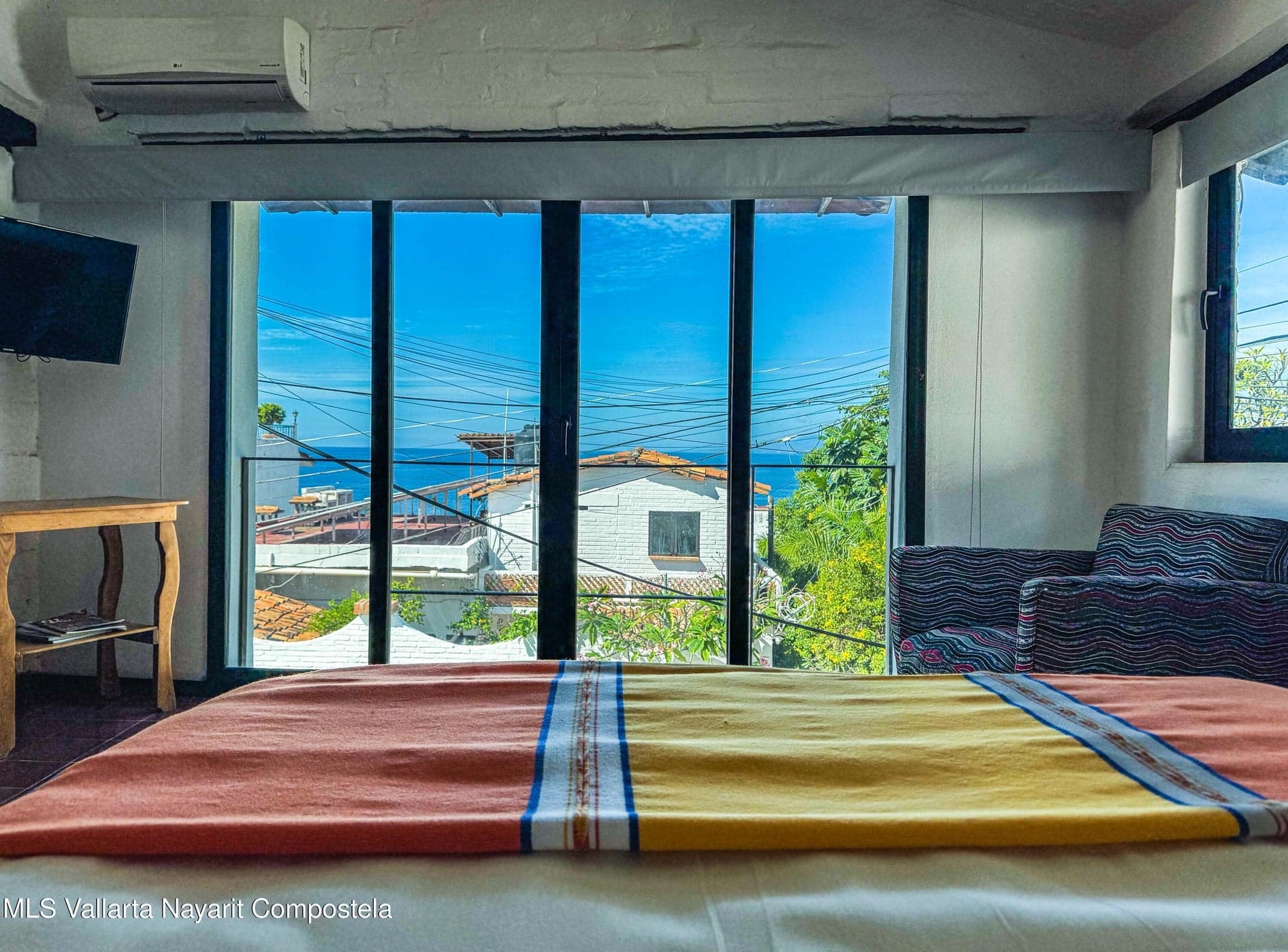 CASA AZUL CELESTE