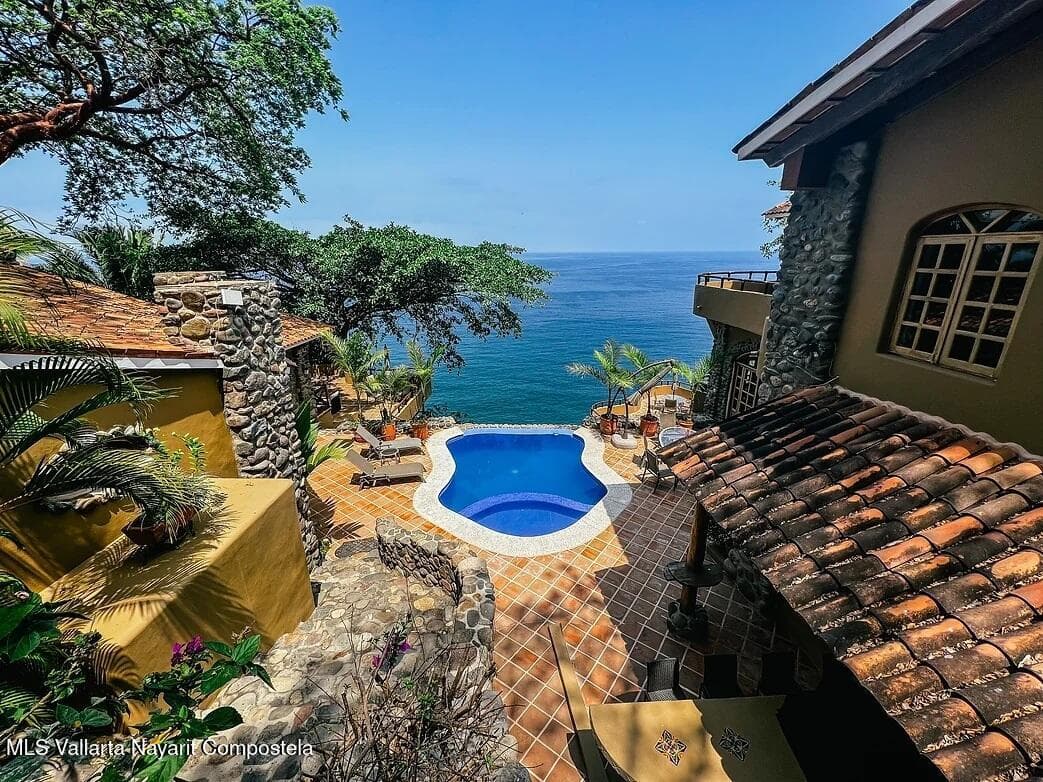 Villa Carolyna
