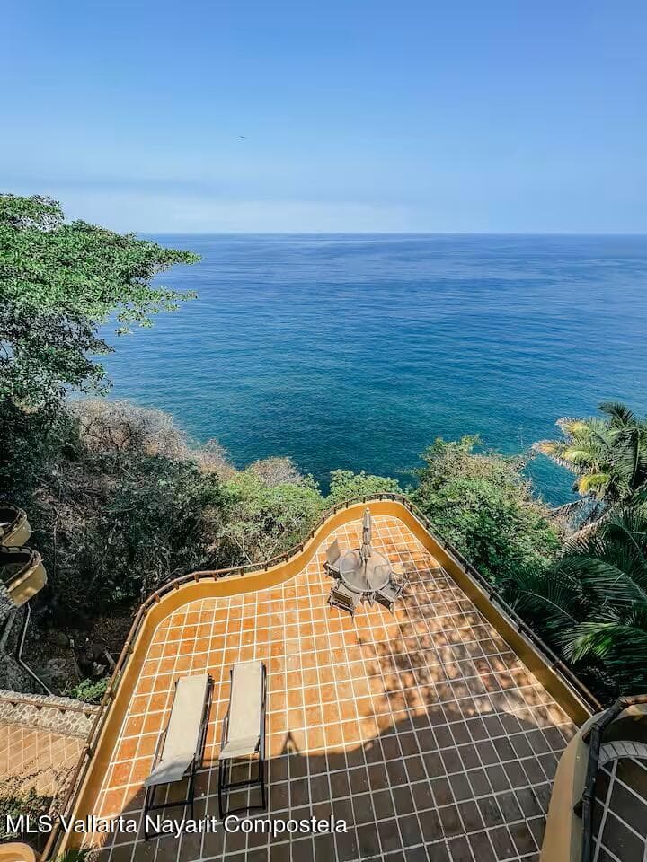 Villa Carolyna