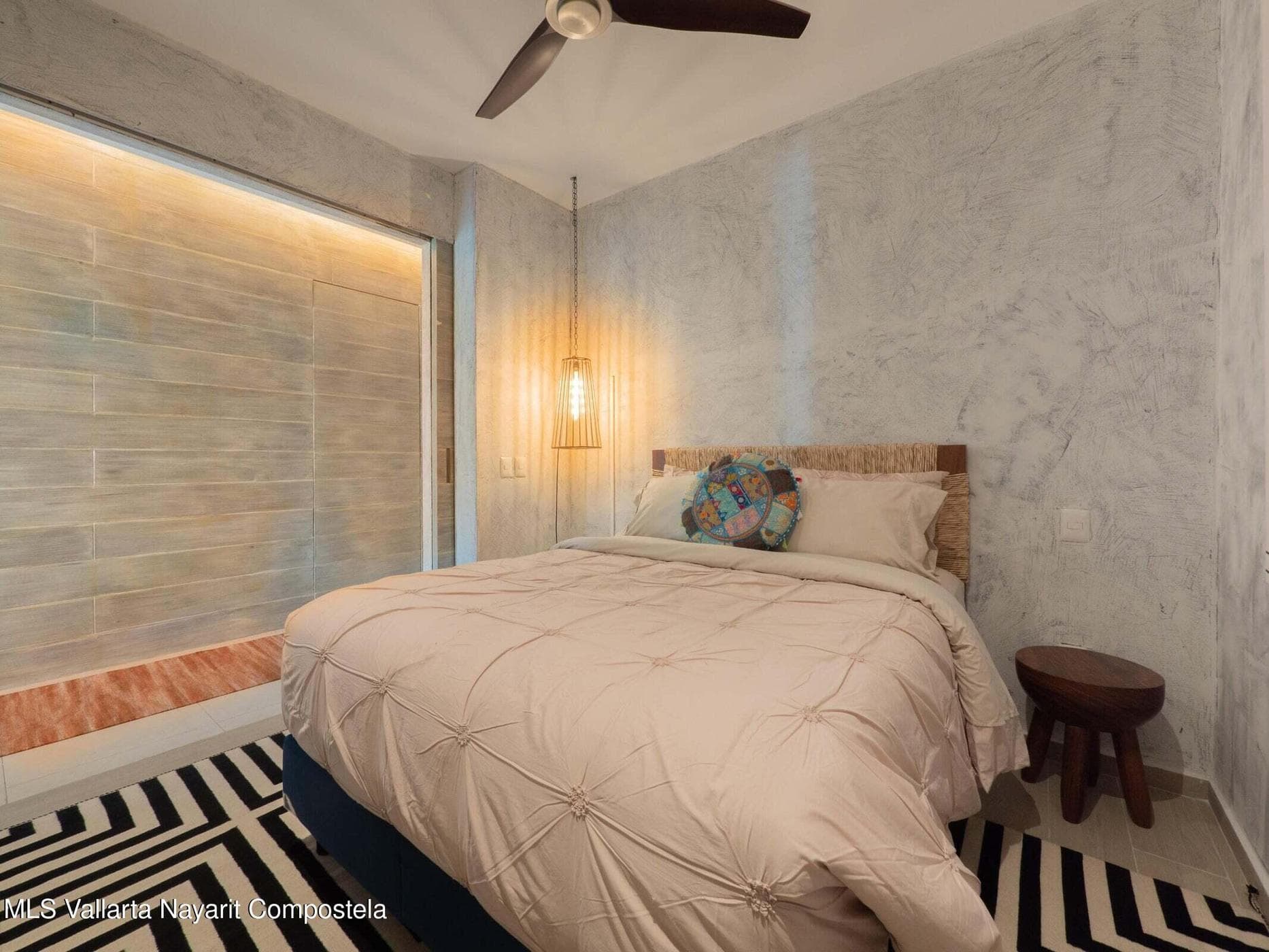 Loft 268 707/706