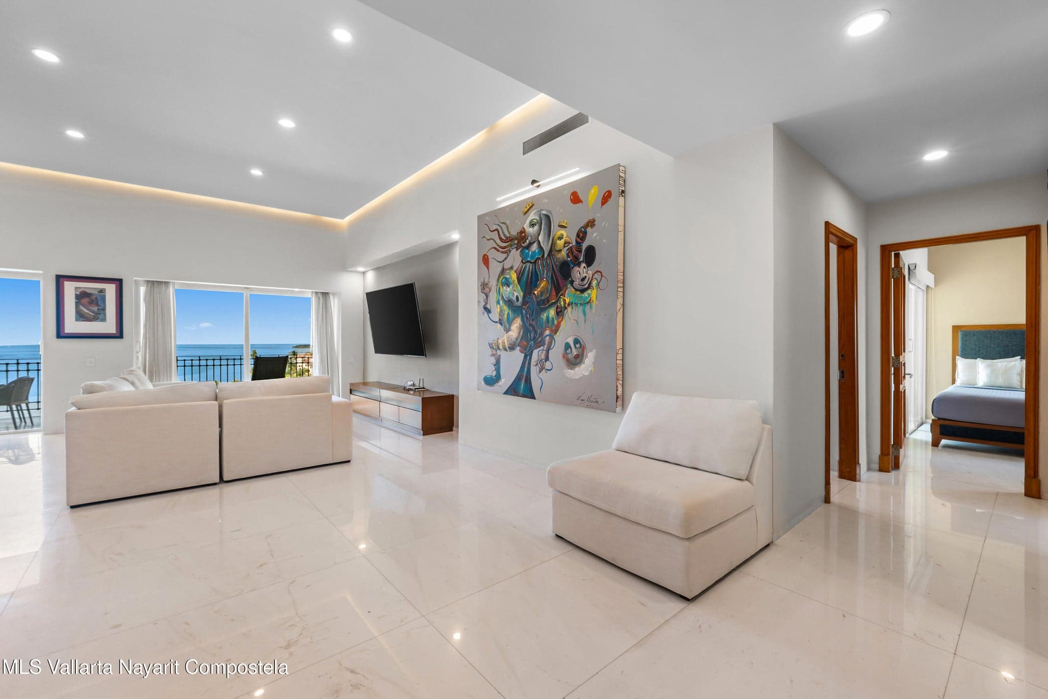 BAY VIEW GRAND