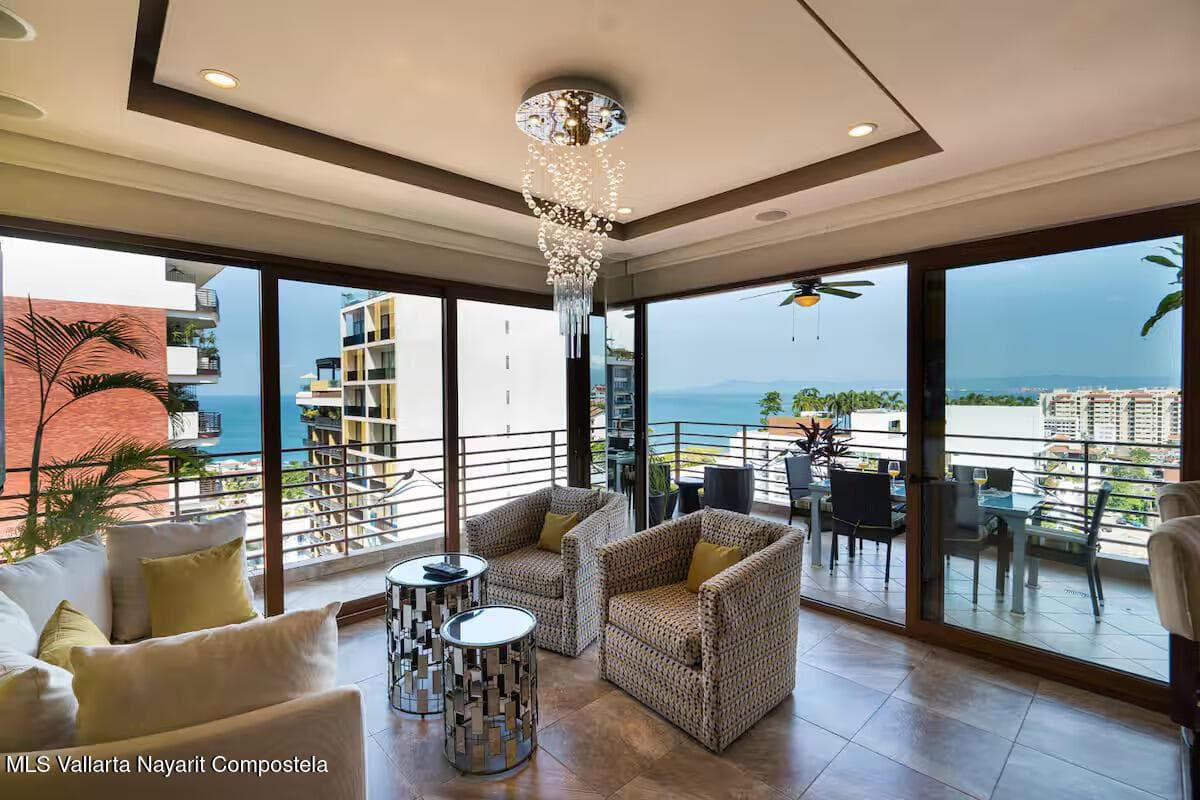 Residences by Pinnacle