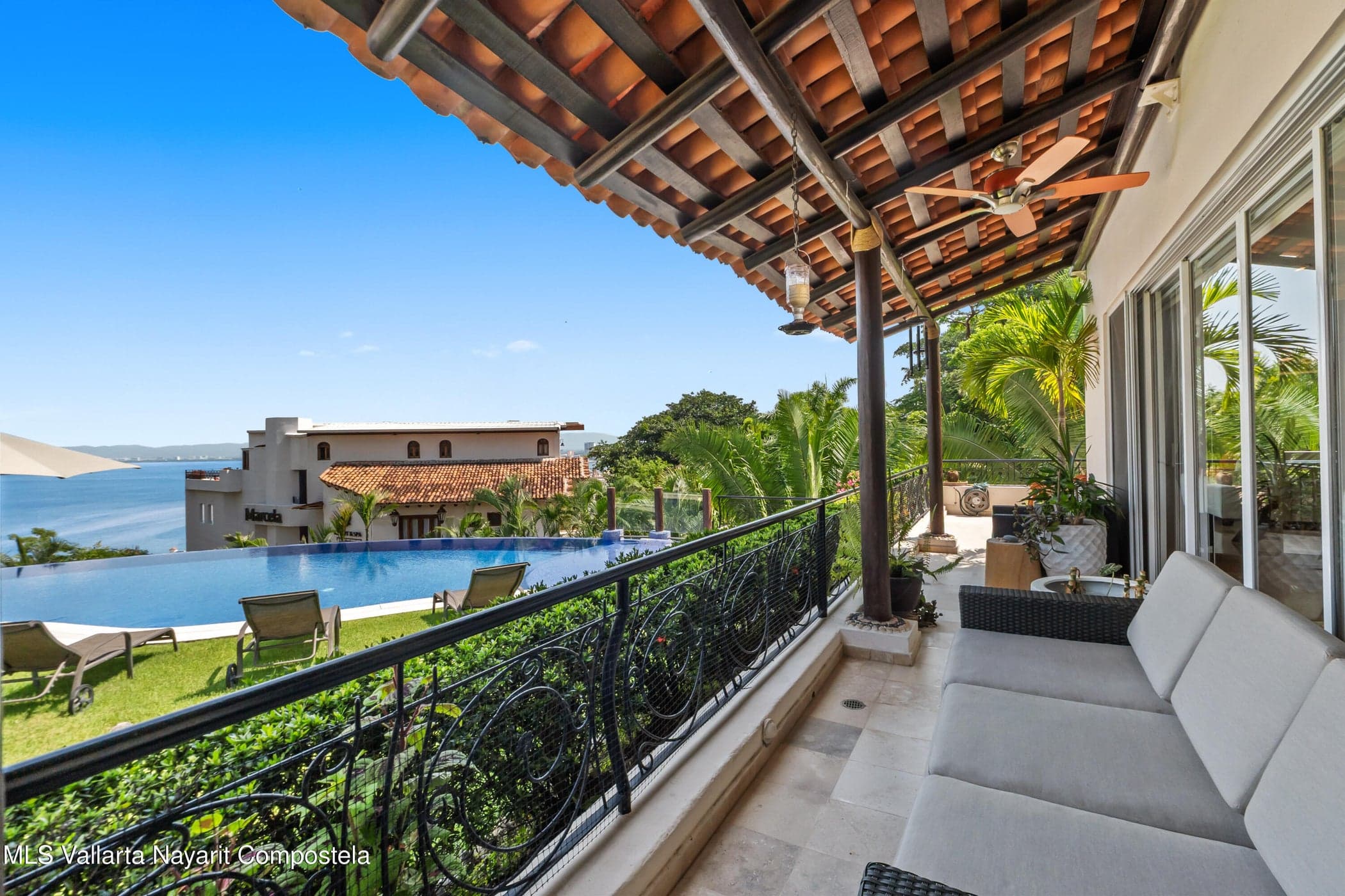 LA CIMA I CONDO 1B